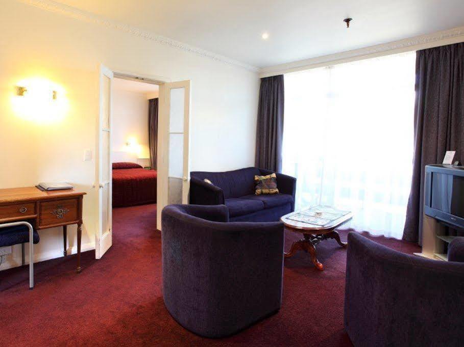 Wanaka Hotel Экстерьер фото